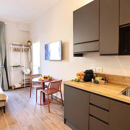 Luma - 2 Steps Metro - Duomo&linate Direct - Ac - Balcony Apartament Mediolan