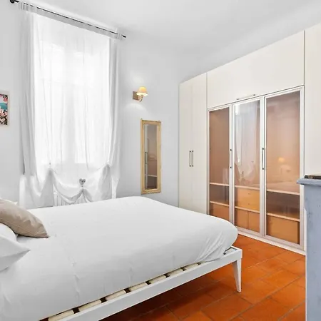 Chinatown Family Apartment Milan