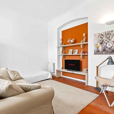 Chinatown Family Apartment Milan