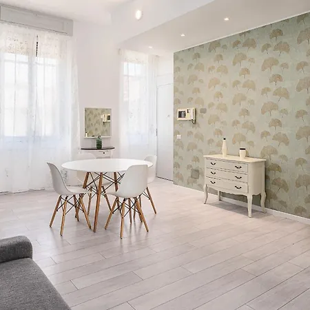 Classbnb - 4 - Garibaldi - 5 Min To Moscova M2 Line Apartament