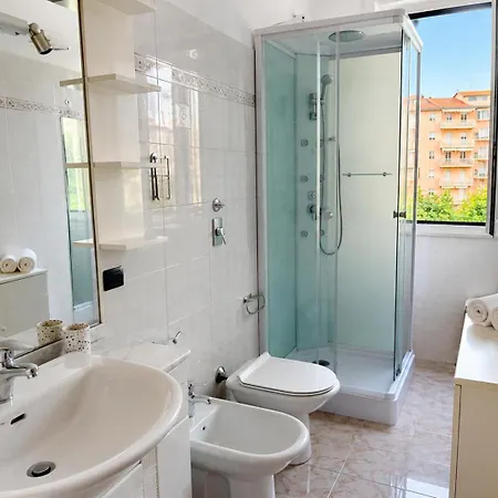 Bright 2-bedroom With Balconies Near San Raffaele Hospital *