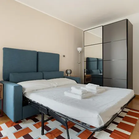Guesthost - Traiano Comfy And Bright *