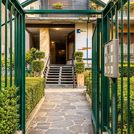 Apartment Urban Charm - Life & San Siro
