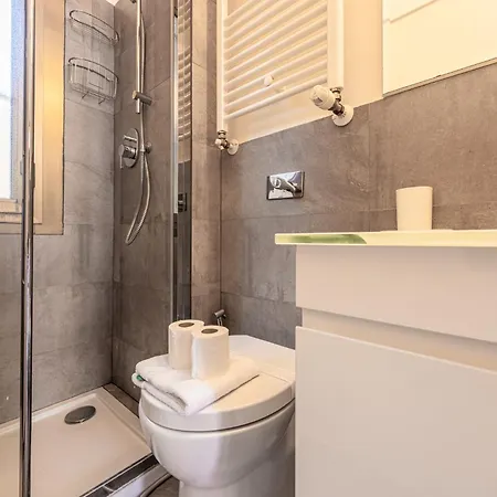 Balcone Sul Naviglio Grande - Darsena - Tortona Design District - Metro M2
