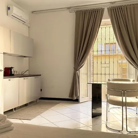 Apartament Homeby - Il Monti 33 Mediolan