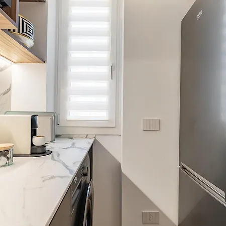 Apartament Casa Elisea Citylife & San Siro Metro Mediolan