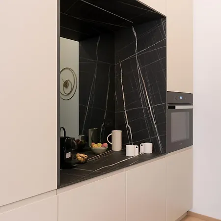 Maison Bandello - 3 Bedroom Apartament *