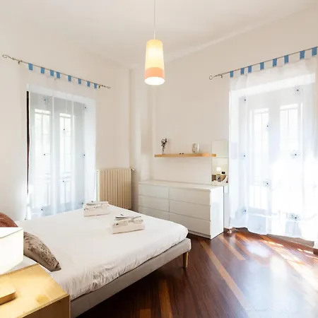 Bicocca Comfort - Free Parking - Near M5 Metro Apartament