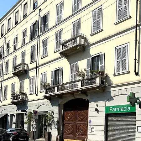 La Meneghina Apartament *
