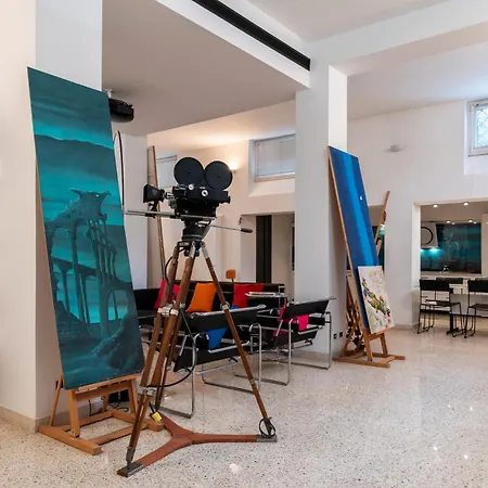 Appartement Artist Loft Via Cirene - Design, Comfort E Wifi