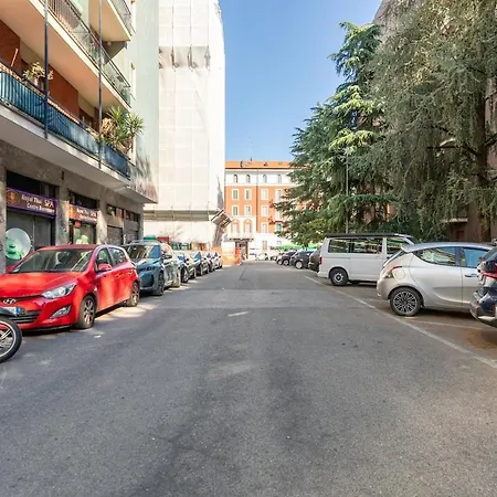 Homevo Orange Design M5 Bicocca Appartamento