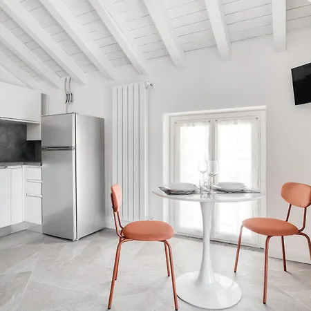Bassano 28 - Modern By Innstay Appartement