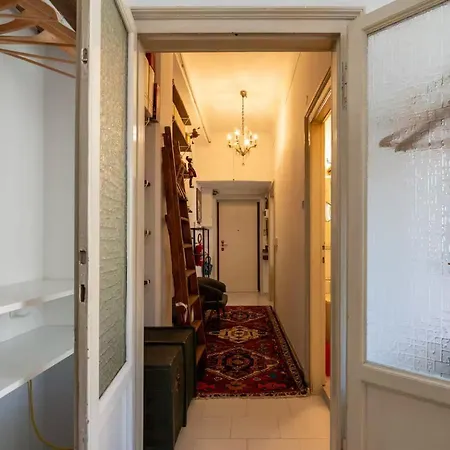 2 Bathrooms-2 Indipendents Rooms-isola10 Min Duomo