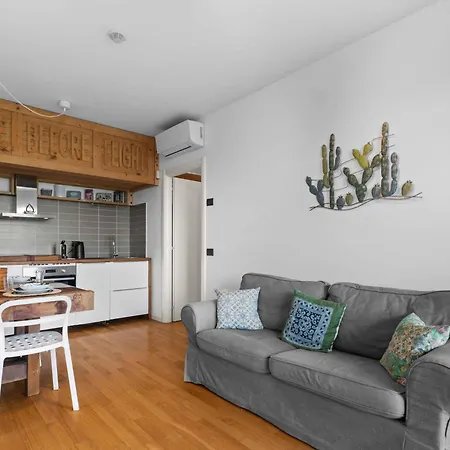Apartament - Fast Wifi And Free Parking