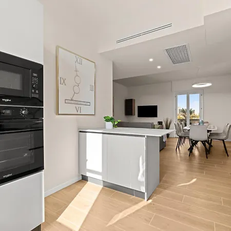 Apartament Stayeasy Concordia - Skyline Penthouse, Downtown Mediolan