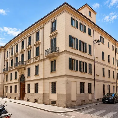 Comecasa Grand Premium 2br Apartament Mediolan