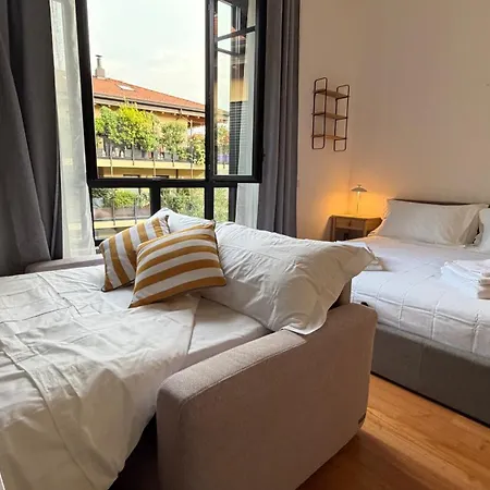Design Bocconi Navigli 14min Walk From The Centre Apartament