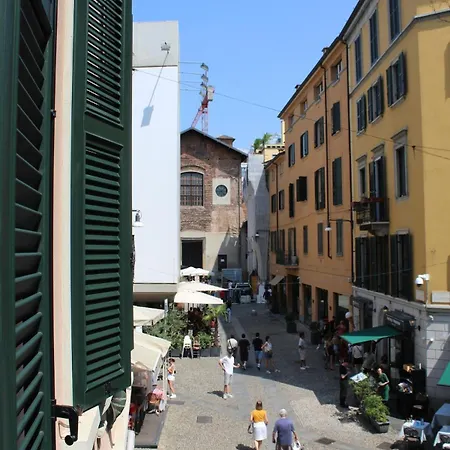 Via Marco Formentini 1, Brera, *