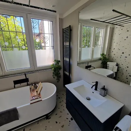 Ferrarin Garden House - Peaceful - Linate M4 Apartament Mediolan