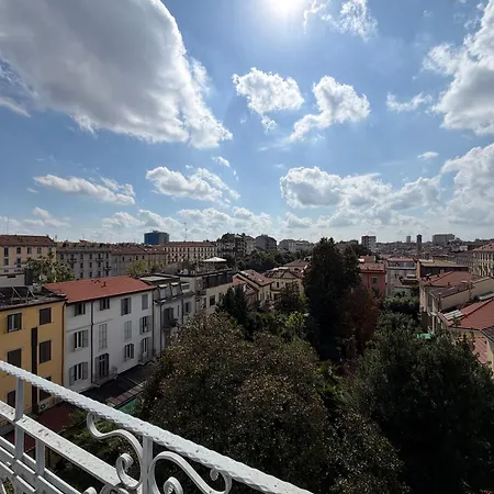 Classic Milanese With Balcony & Views