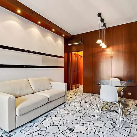 Apartament Elegant Ac & Wi-fi Life & Balcony