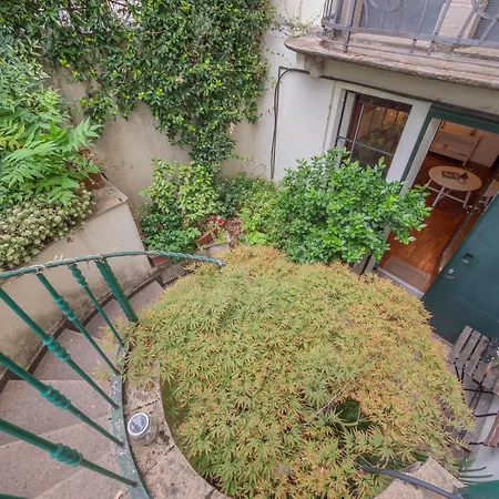 Apartment Cozy 1br With Garden In