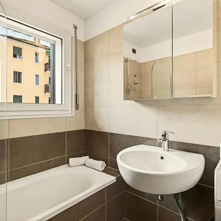 I Walk To San Siro I Modern & Balcony Apartment *