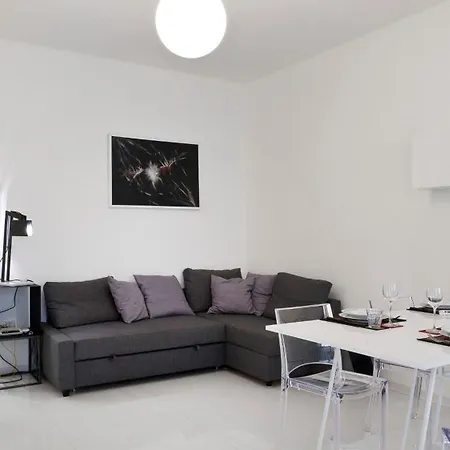 The Cristoforis Apartament Mediolan