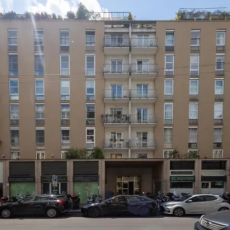 Fontana Milano, Historic With Panoramic Terrace, Guastalla Area Milan