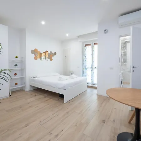 Cozy - Tortona, Navigli&m4 Apartament *