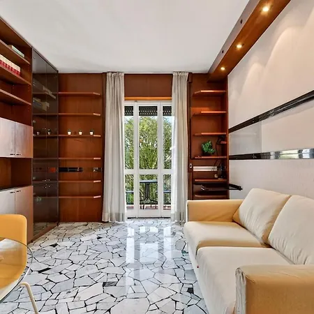 Apartament Elegant Ac & Wi-fi Life & Balcony