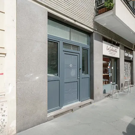 Cenisio Piazza Diocleziano Moderno Bilocale Milan