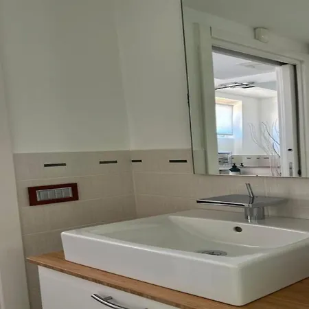 Apartament Splendido A Eleganza E Comfort