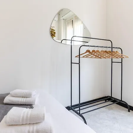 Navigli-duomo - 3 Bedrooms, 2 Bathrooms & Terrace Milan