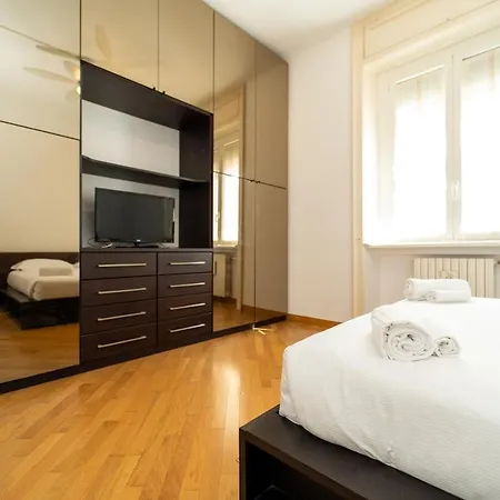 Beautiful In The Citta Studi Area Apartament *