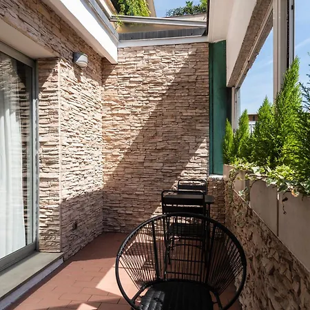 Apartament Youhosty - Via Mameli 2 *