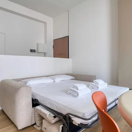 1-br Navigli View - - Ac - Floor Milan