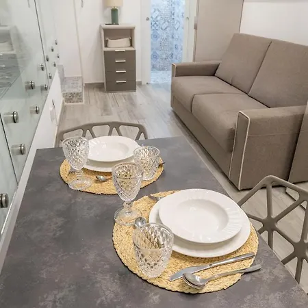 - 2 Private Units For 4 - Ac & Wifi * Mailand