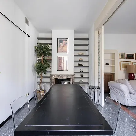The House 6 7 Beds 8 Places 4 Bathrooms Apartament Mediolan