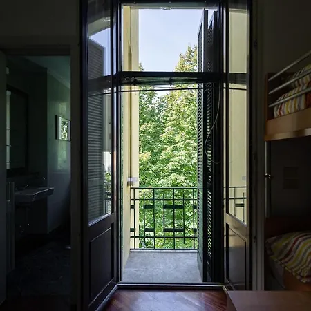 Apartament The House 6 7 Beds 8 Places 4 Bathrooms Mediolan