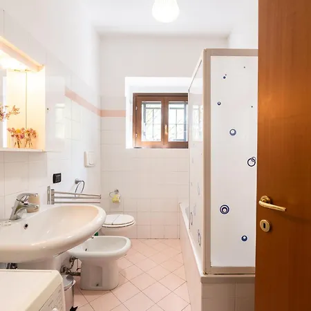Bicocca Comfort - Free Parking - Near M5 Metro Apartament *