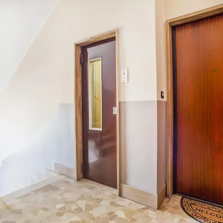 Ray 3 San Siro Apartment Milan