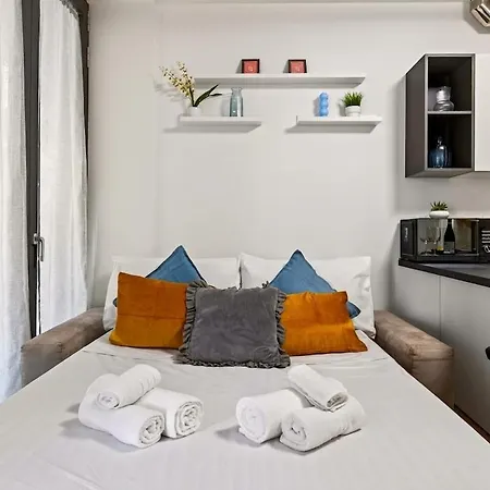 Luxury Station - Terrace&gym&parking Apartament