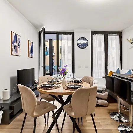 Luxury Station - Terrace&gym&parking Apartament Mediolan