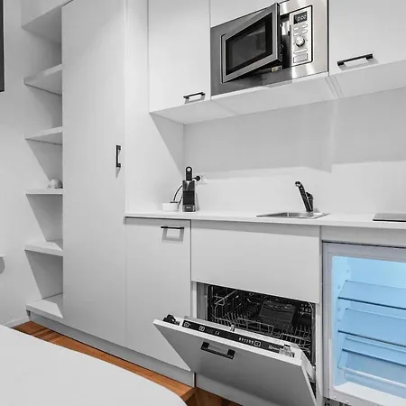 Art Domus 03 - Portaluppi Apartament