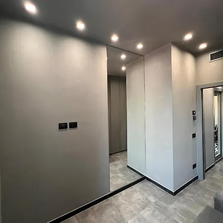 The Grey House - Stylish 2bd In