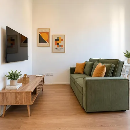 Urban Retreat - Metro M3 & Center *