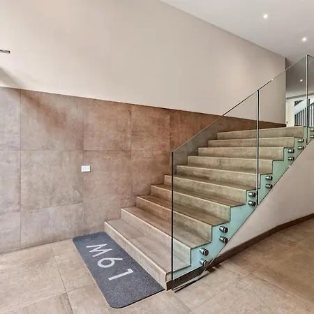 Luxury Station - Terrace&gym&parking Apartament *