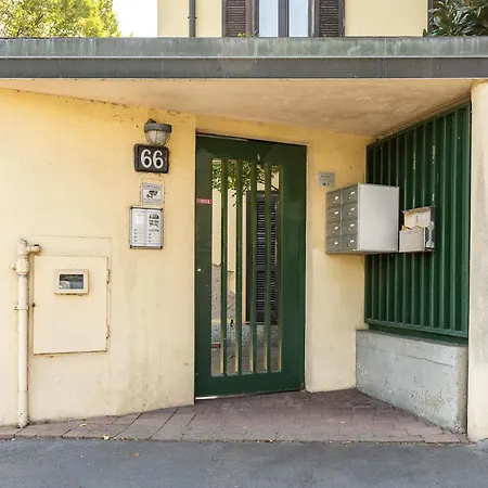 Apartament Bicocca Comfort - Free Parking - Near M5 Metro
