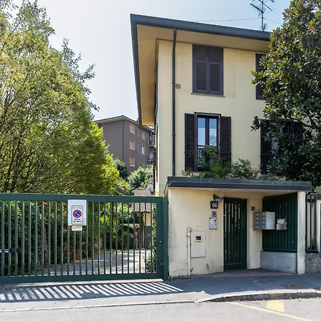 Bicocca Comfort - Free Parking - Near M5 Metro Mediolan